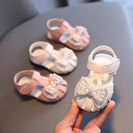 女宝宝凉鞋子夏季新款0-1-2岁3婴幼儿镂空鞋子牛筋软底公主学步鞋