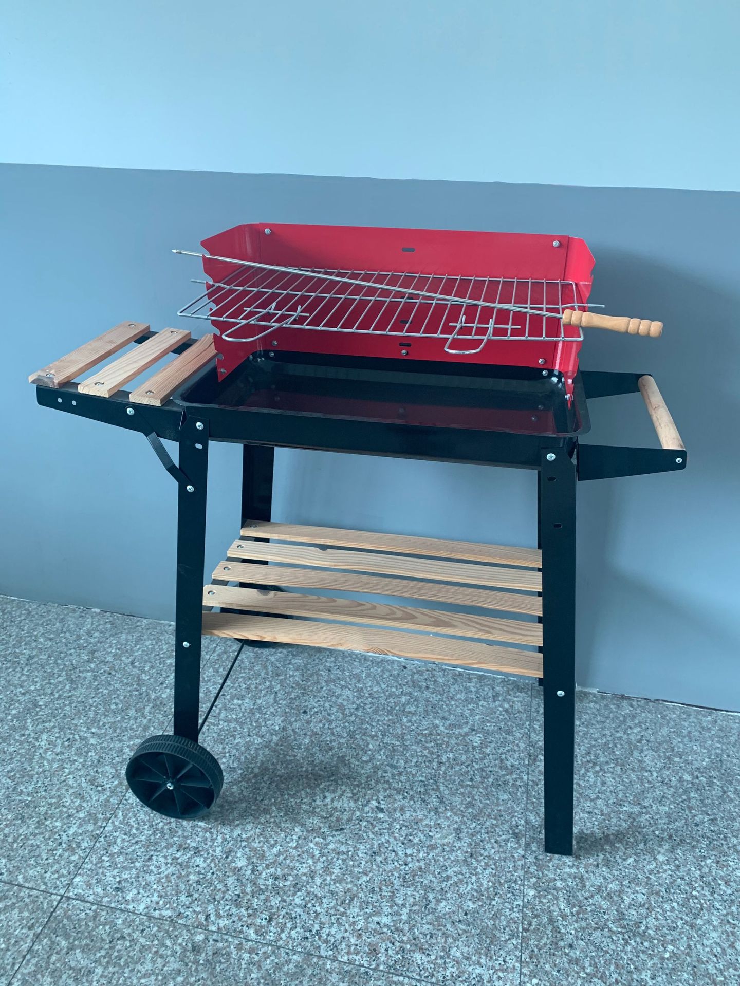 Fuente de la fábrica hogar cuadrado estufa de carbón barbacoa estufa con mesa de madera ajustable altura barbacoa estufa barbacoa parrilla