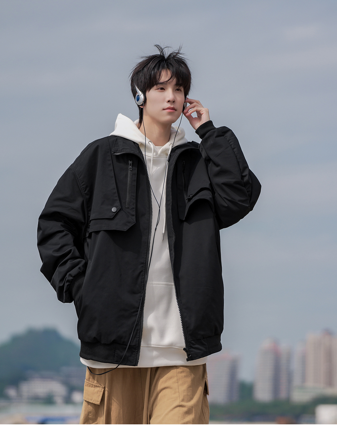 Stand up collar flight jacket for men, spring and autumn loose casual letter embroidery design, motorcycle suit_voghion.com