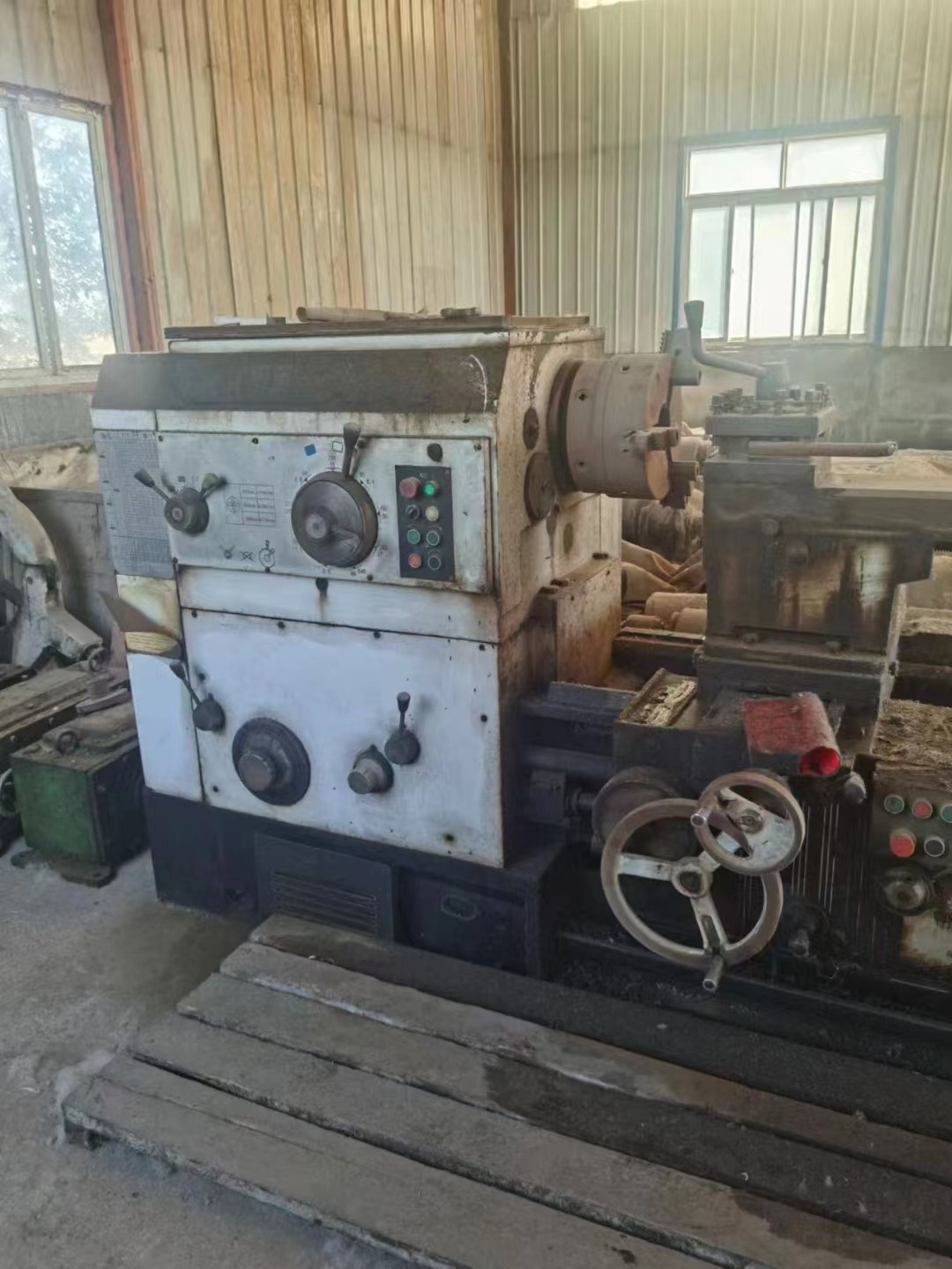 转让二手沈阳CW61110Bx4米卧式车床二手沈阳61110普车