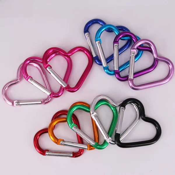 Hebrew 5 aluminum alloy shaped color outdoor safety Peach Buckle small heart-shaped mountaineering buckle spot supply
