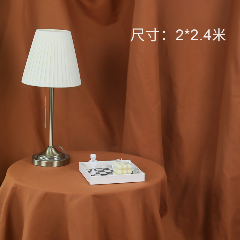 Fondo Marrón Caramelo de 2x2.4 Metros - Ideal para Fotografía de Medio Cuerpo y de Niños. Incluye 4 Pinzas de Uñas Sin Costuras.