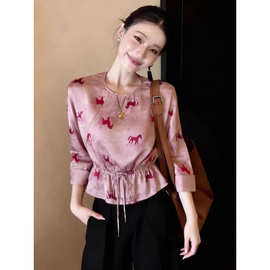 2026春季新款新中式宫廷小马印花上衣复古显瘦减龄收腰长袖衬衫女