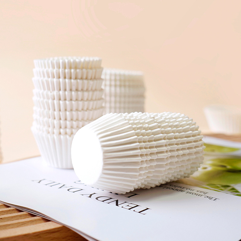 Papel de pastel pequeño Tomaphen Xue Mei Niang taza de papel de pan Papel de aceite Dafu Qinglian galletas de embalaje herramientas de horneado para el hogar