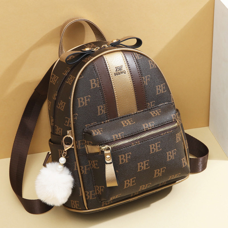 Mochila de viaje de alto nivel para mujeres 2025 nueva primavera y verano bolsas de moda para salir de gran capacidad mochila de mamá image 7