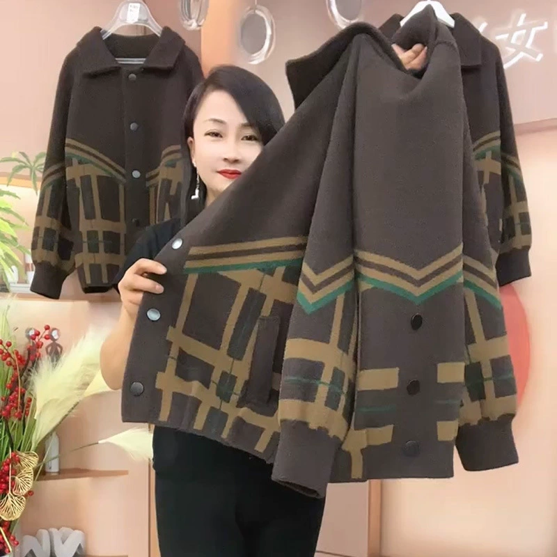 Женское пальто весной и осенью