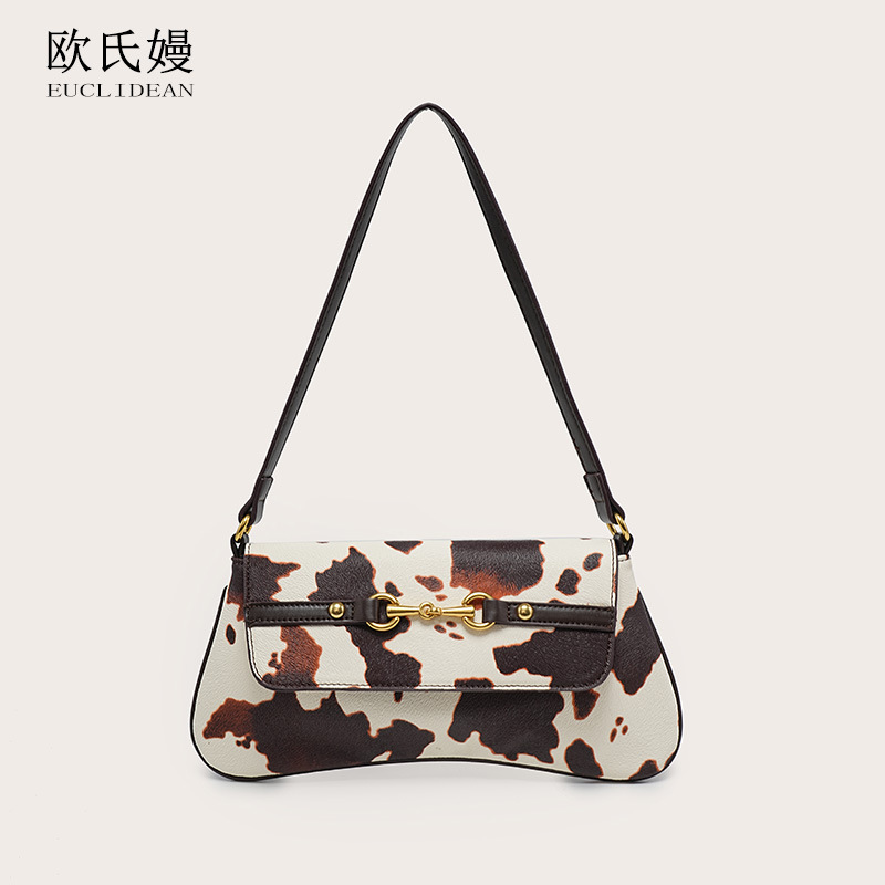 Retro Cow Pattern Baguette Armpit Bag European and American Fashion Trend Shoulder Bag Niche High-End Gold Jewelry Women's Bag Wholesale