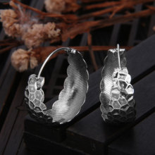 手工银饰敲面锤纹耳环女个性时尚气质耳钩纯银民族风大气夸张耳饰