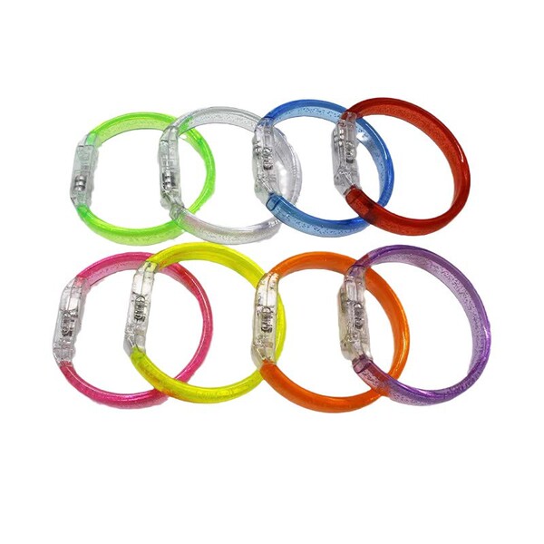 Flashing bracelet