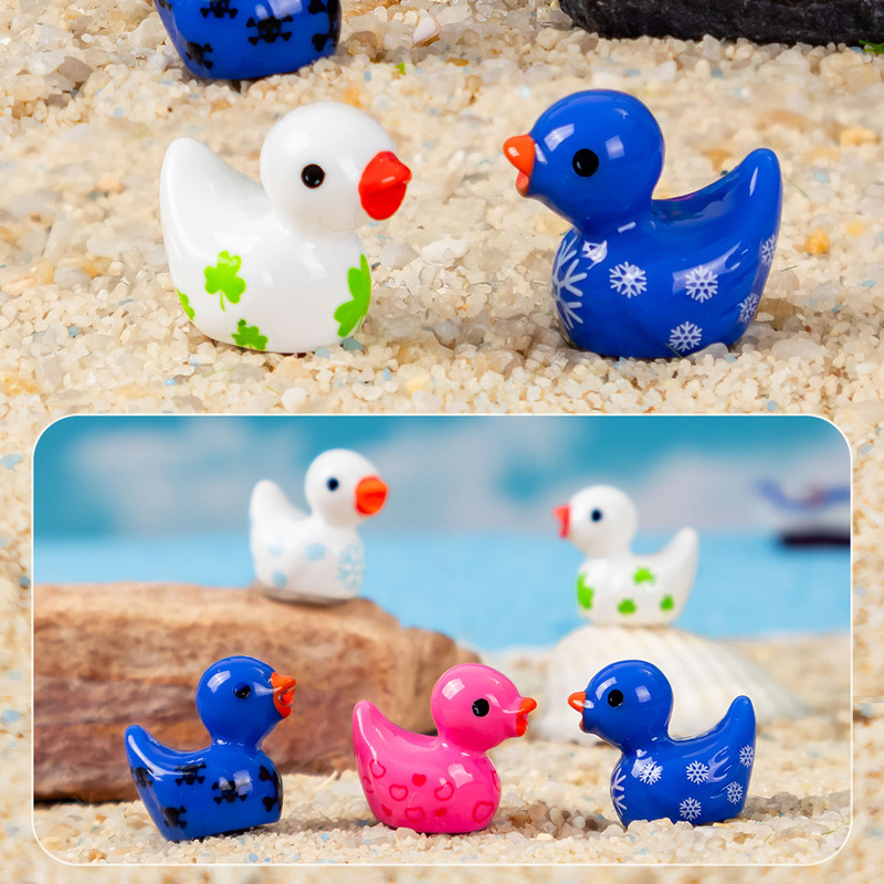 Creative Micro-Landscape Resin Printed Little Duck DIY Craft Decoration Cute Animal Figurine Handmade Car Ornament Creative Micro-Landscape Resin Printed Little Duck DIY Craft Decoration Cute Animal Figurine Handmade Car Ornament