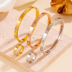 ���˹�����18K����������C ���P䓲���ɫ���ҽ�ָ�֭h���CŮ