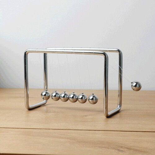 Metal frame 7 beads Newton pendulum ball bumper ball pool creative home desktop decoration gift stress relief ornaments