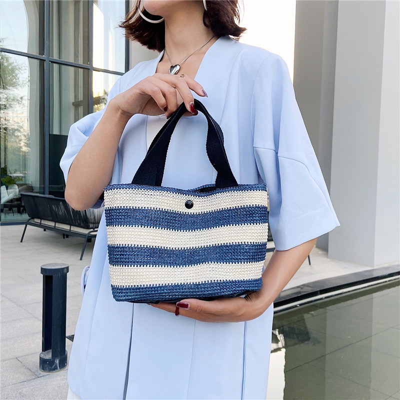 Straw-woven single-shoulder bag for women, new summer casual bag for middle-aged and elderly moms, simple lunch box handbag, export version undefined