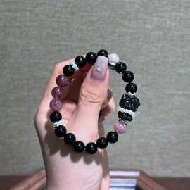 黑曜石手链搭配金曜石凯蒂猫贝珠草莓晶文玩时尚精美饰品手饰礼物