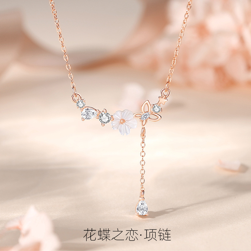 Pequeña flor s925 plata collar mujer dulce flor clavícula cadena otoño nuevo largo nicho joyería de alto grado