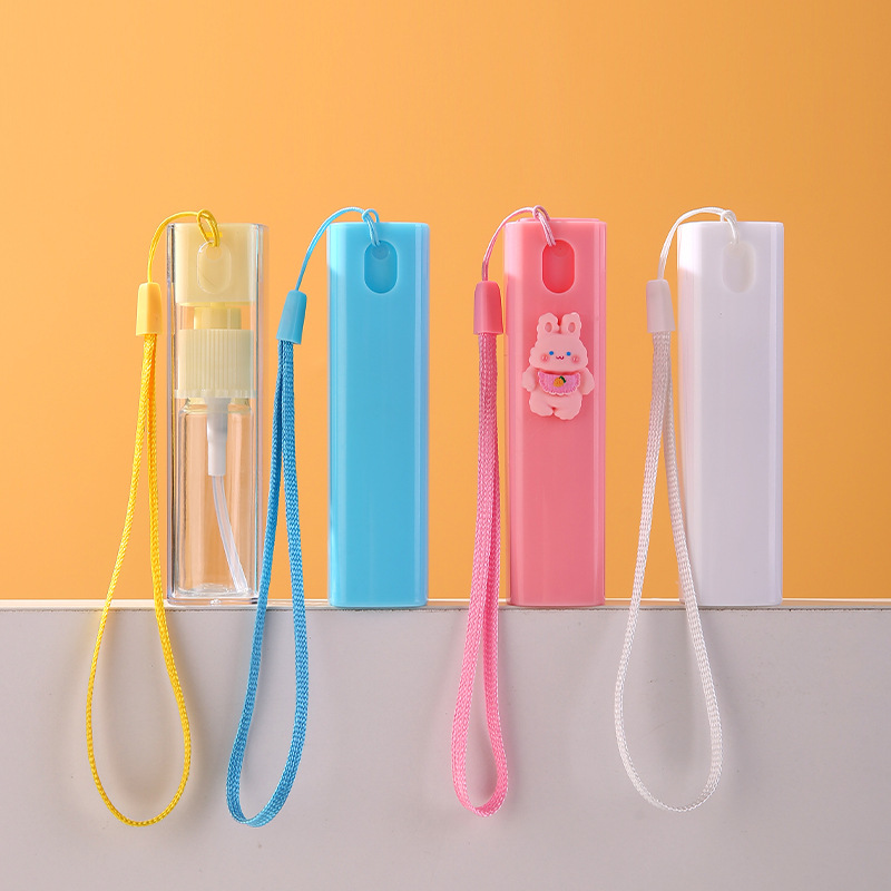 Cartoon sprayer for traveling