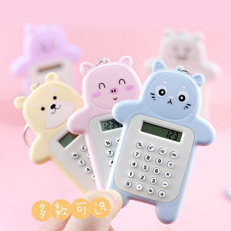 Calculadora de emoticon de oso lindo mini calculadora portátil pequeña portable llavero de estudiantes de primaria venta caliente transfronteriza