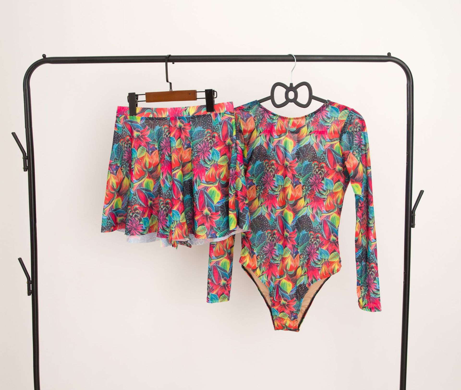 trajes de baño rusos para mujeres 2025, trajes de baño unidos europeos y estadounidenses bikini, chaqueta de protección solar image 18