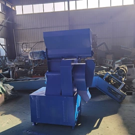 粉碎机;饲料加工设备;畜牧养殖机械