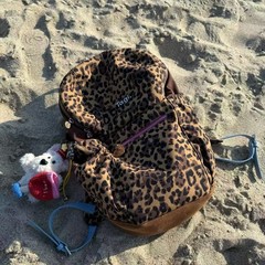 tG  tagi.面包包休闲大容量肩带可调节旅行通勤双肩包轻便简约背