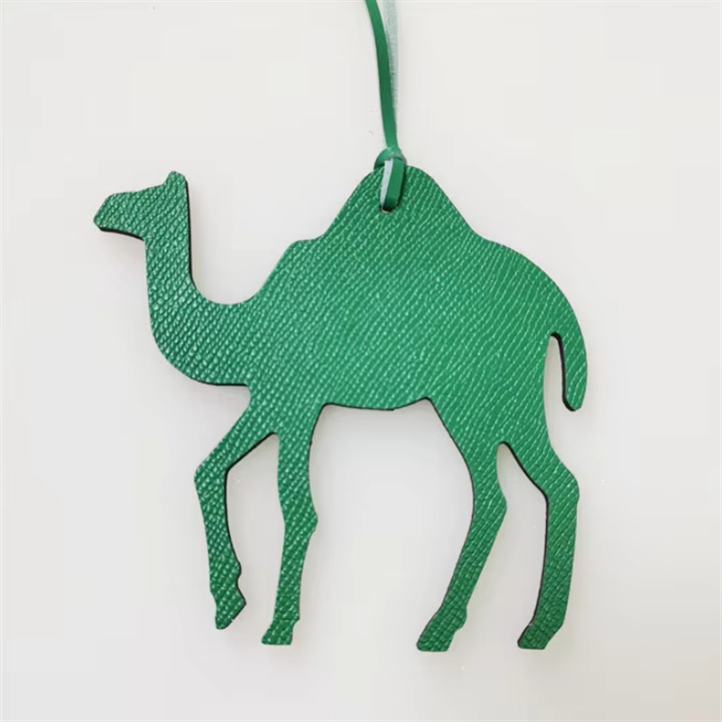 热销创意动物造型包包挂件钥匙扣挂件卡通数字饰品配饰汽车装饰品