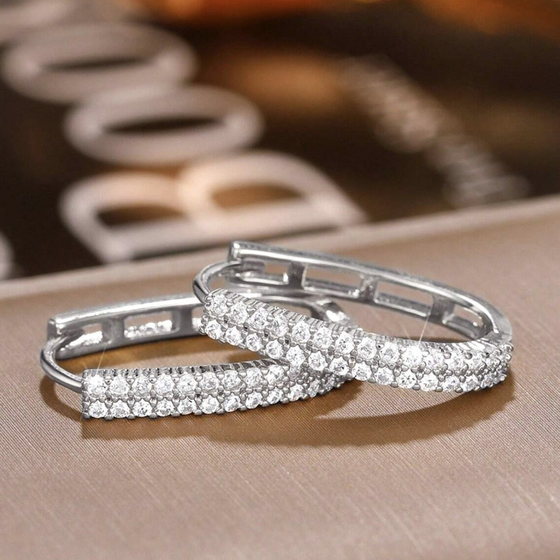 Geometric U-shaped Hoop Earrings Shiny Slimming Gold Jewelry_voghion.com
