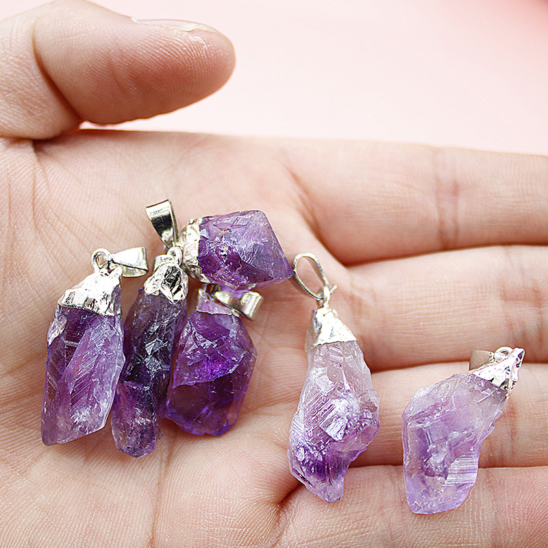 Fashion Irregular Crystal Gold Plated Inlay Crystal Pendant Necklace 1 Piece