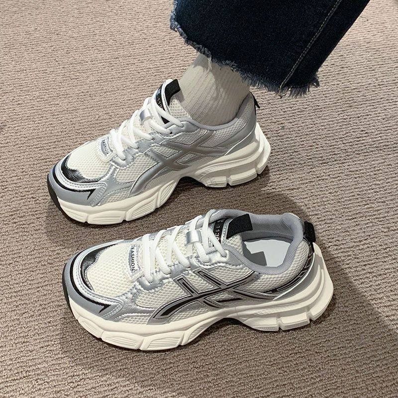Zapatillas de plataforma para mujer, estilo papá, novedad primavera-otoño 2025, versátiles, ligeras, transpirables, de malla, estilo urbano, para correr.