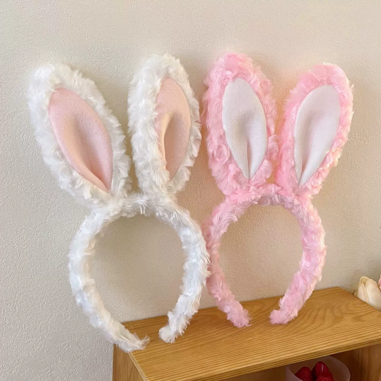 秋冬新款可爱兔子发饰压发头饰防滑束发洗脸头箍女毛绒兔耳朵发箍
