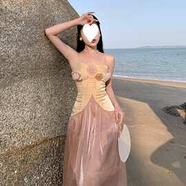 粉琉璃玫瑰陨高级设计感金调透色连衣裙女夏季新款海边沙滩度假裙