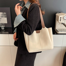 �r�б�����ĸ�ٴ����܇�p���μ�W�tб���Ů�����ذ��ſ�2025