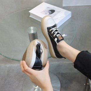 In Stock [Plus Outer Box] Soft-Soled Soft-Soled Flats Shoes for Women, Slip-On Lazy Cowhide White Shoes 2024 New Style