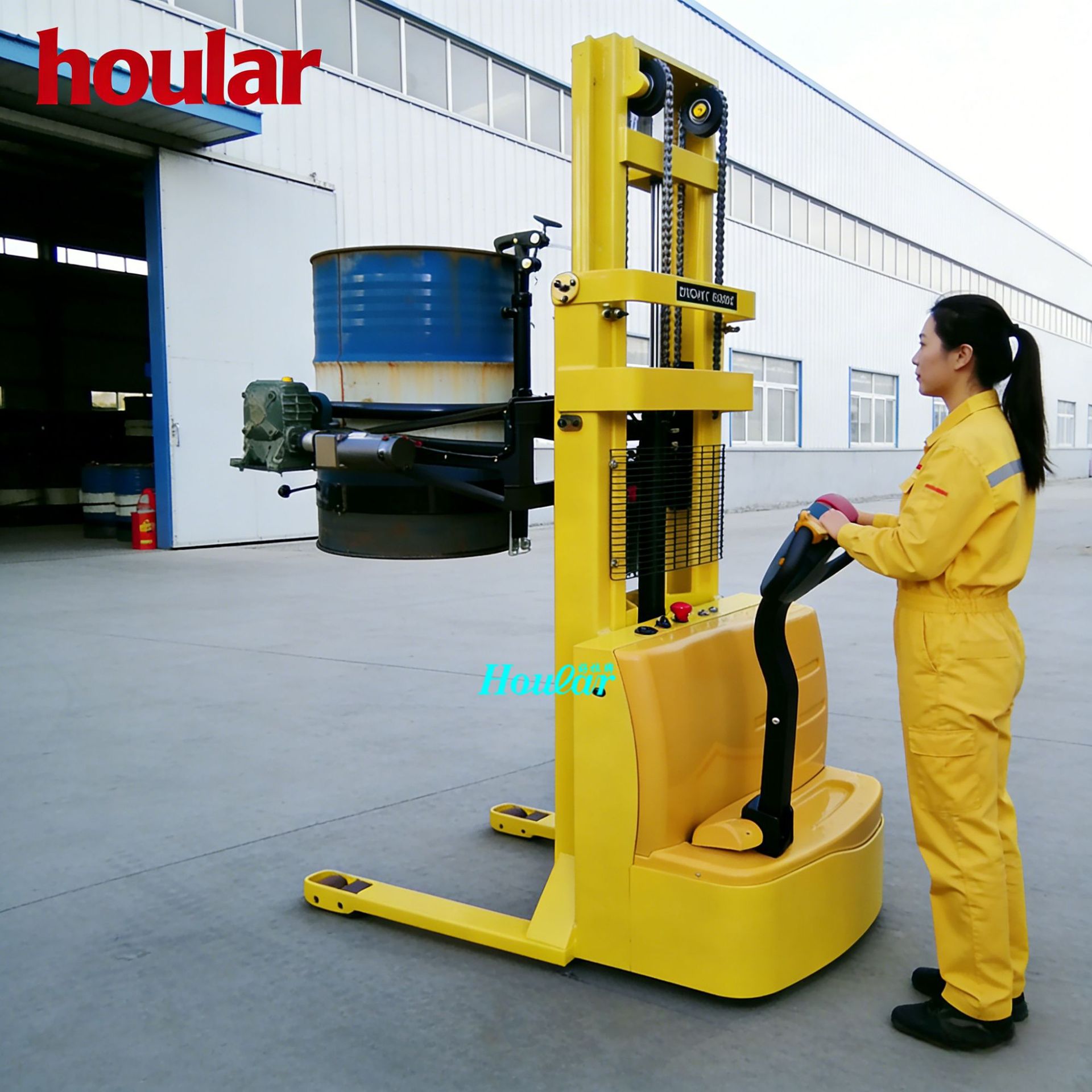 好拉YL520电动油桶倒料翻转车全自动油桶搬运倾倒油罐堆高倒料车