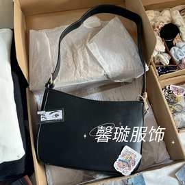 BM风 新款单肩腋下法棍拉链时尚百搭小众流行可调节斜跨包