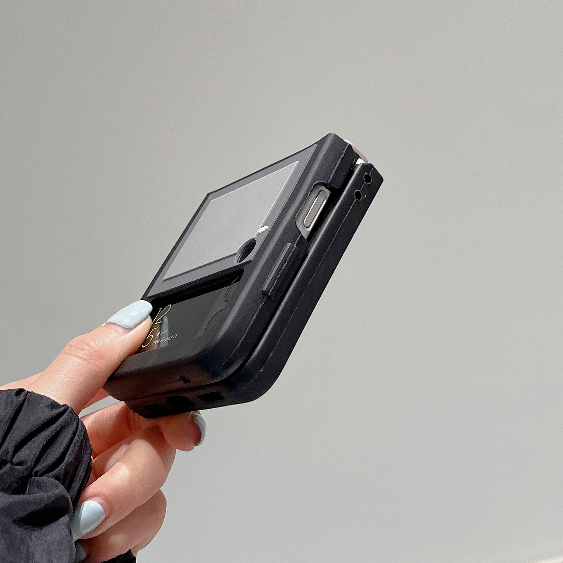 Creative Silicone Game Machine for Samsung Galaxy Z Flip3/4 Folding Phone Case ZFlip5/6 Korea_voghion.com