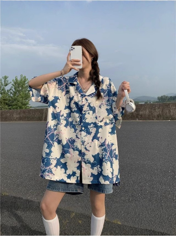 海辺のリゾートスタイルの花柄シャツ夏ルーズカジュアル香港スタイルレトロフラワールーズ半袖シャツ女性のトップ|undefined