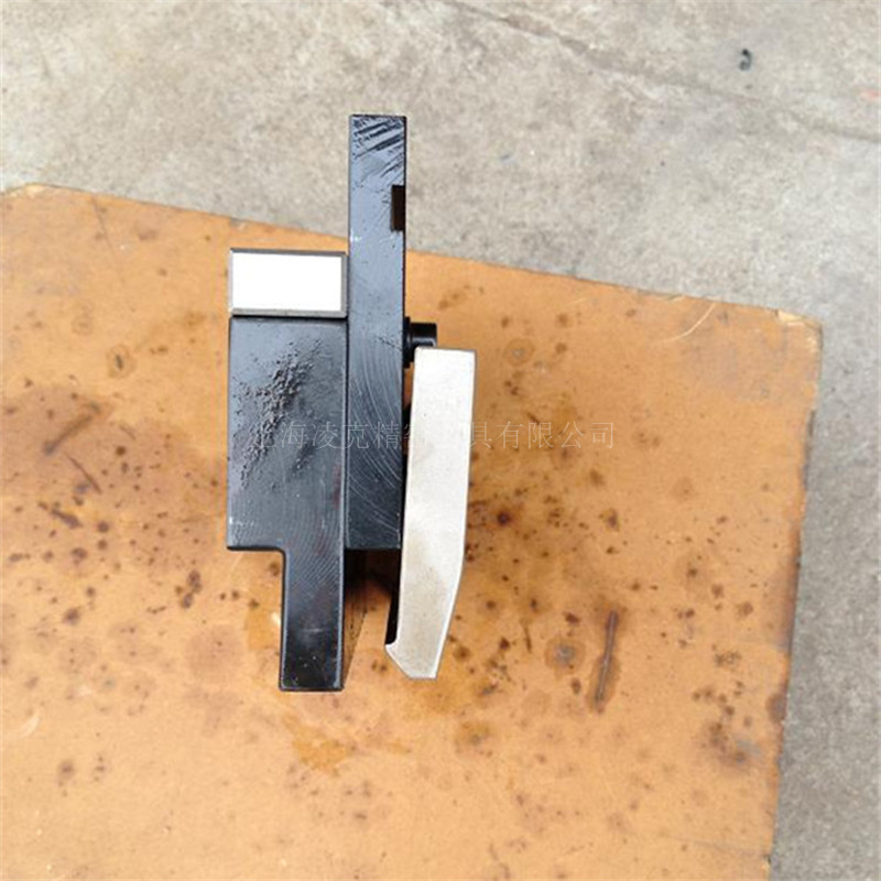 �Ϻ������Բ������������ģ�� ��ͨ������о�