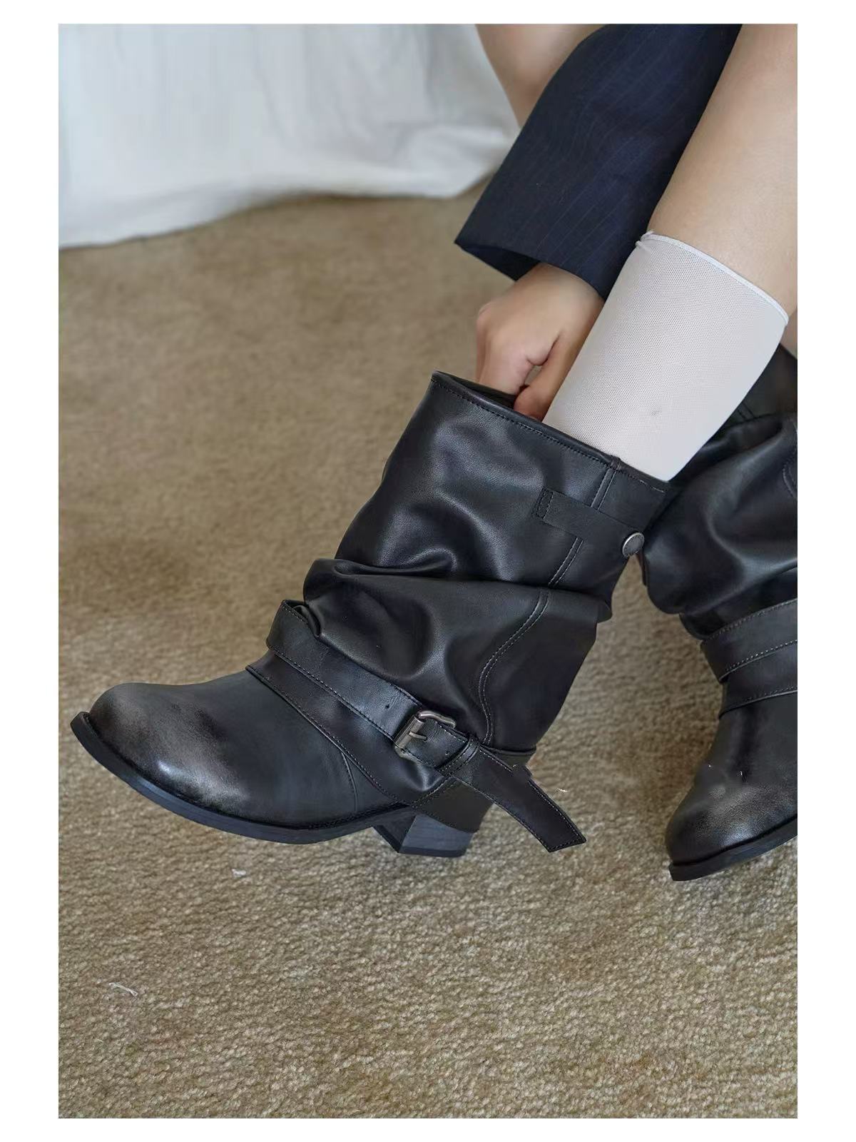 Western Cowboy-style Women's Boots, Wrinkled Suede Black Round-toe Chunky Heel Riding Boots, New For Fall/Winter 2025._voghion.com