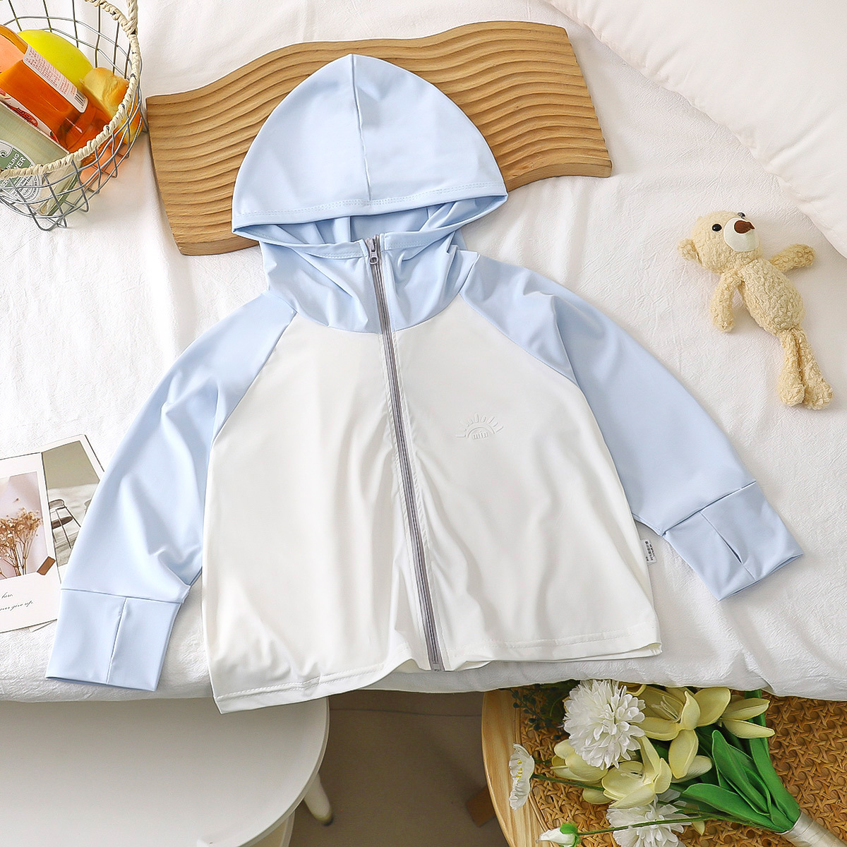Ropa de protección solar de seda de hielo de nuevo estilo de verano para niños, niños y niñas, chaquetas resistentes a los rayos UV transpirables, ropa para bebés image 9