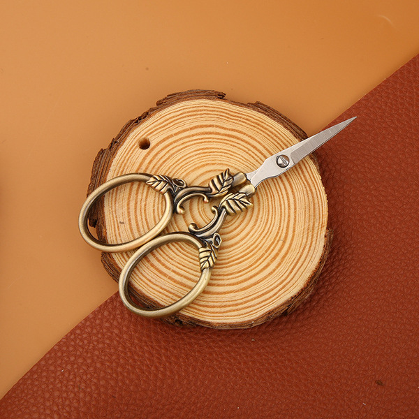 Elite retro scissors