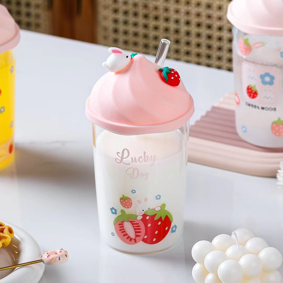 Personalidad creativa taza de conejo de fresa chica de dibujos animados corazón Rosa taza de paja de vidrio taza de jugo de regalo