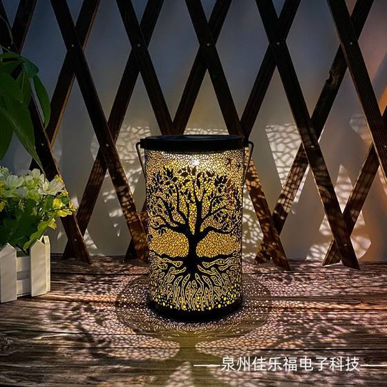 Cross-border solar iron hollow creative decoration factory wholesale courtyard decoration garden decoration balcony exposed table lamp