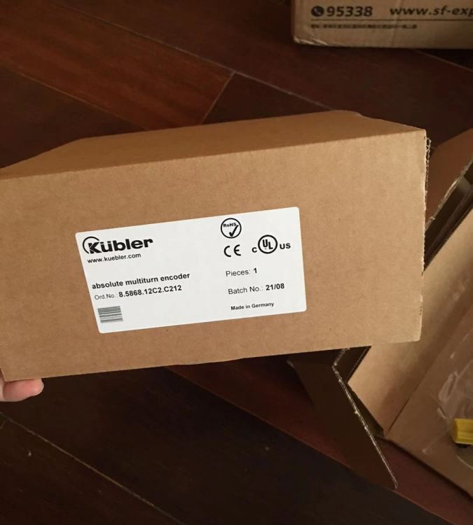 德国kuebler绝对值编码器8.5858.32C2.C212库伯勒运动控制传感器