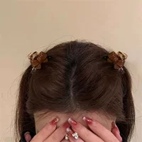 Гигантский нежный ~ Сладкий и милый коричневый бант маленький клип Лю Хайжай минус возраст девушка сетка красная акула клип заколка для волос