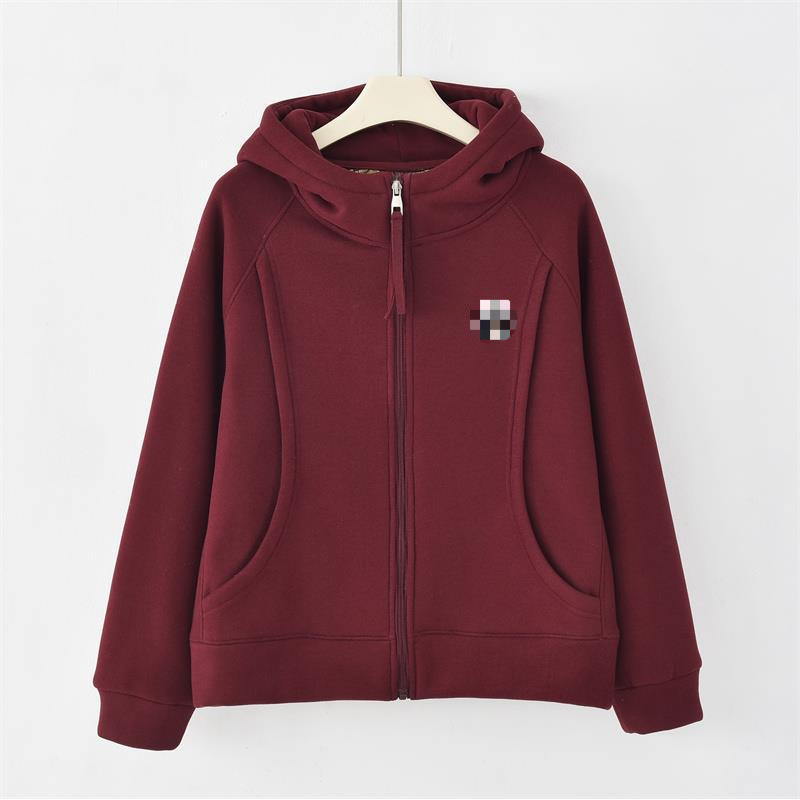 Fashionable keep warm jacket