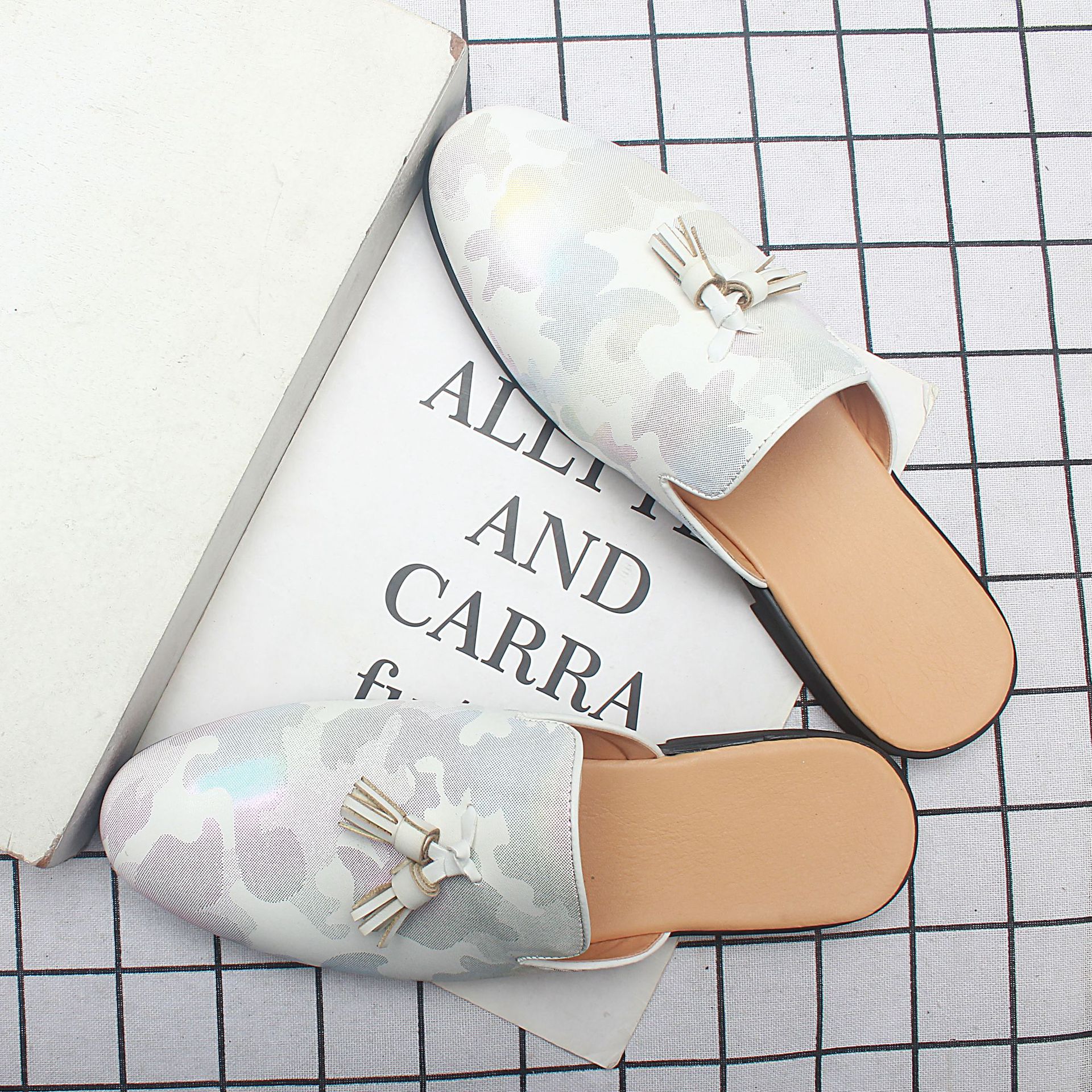 �¿��и��԰���ƤЬ�����⴩��ͷ����Ьʱ����������1383