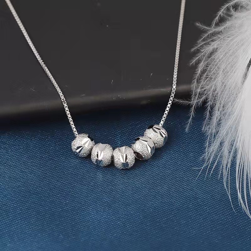 Wufu linmen collar de las mujeres hermosas cuentas de la suerte chapado en oro clavícula cadena moda Luz de lujo temperamento joyería TikTok mismo estilo al por mayor