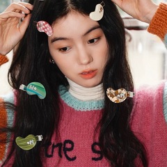 Tagiと同じレトロなチェコダイヤモンドがちりばめられたカラフルなアセテートプレート前髪クリップ、女性用かわいいカシューサイドブロークンヘアクリップ