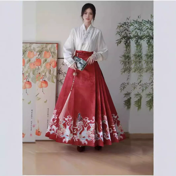 【Fox in the Moon and Lotus】White Top + Red Horse Face Skirt