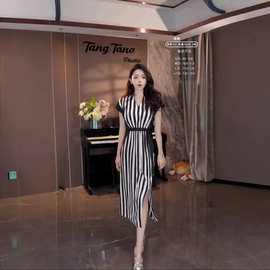 TangTang·Studio日系古典美学显瘦收腰气质时尚百搭韩版连衣裙女